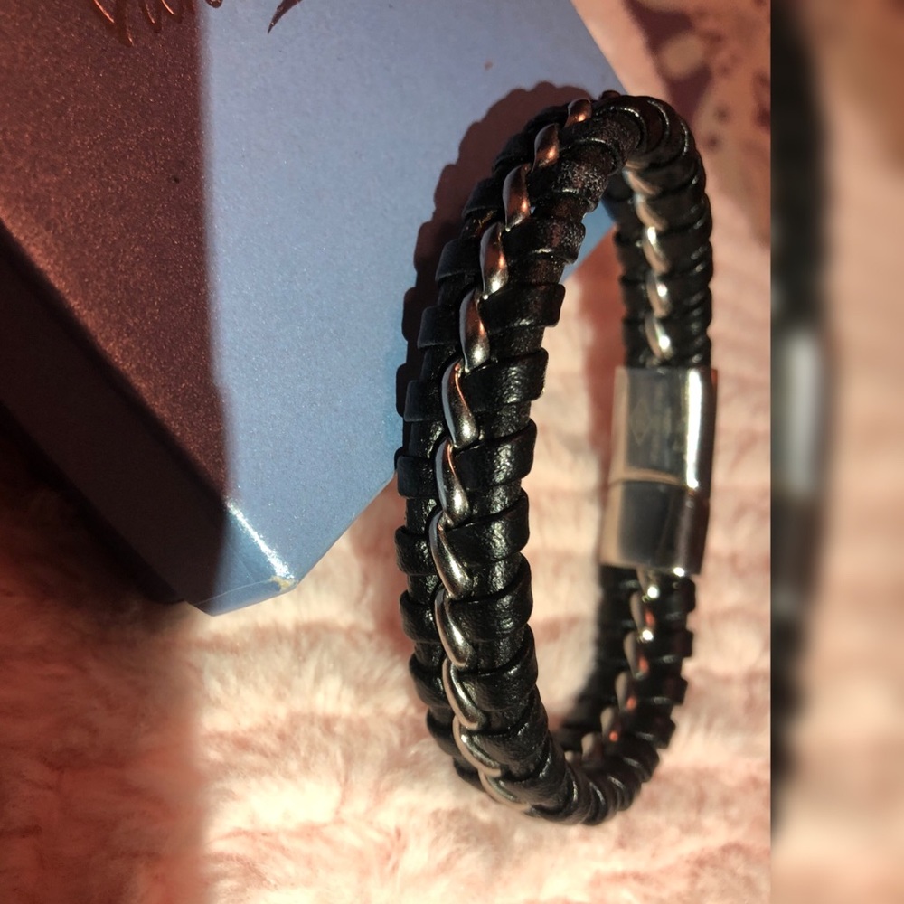 Vantel Pearl Band together bracelet